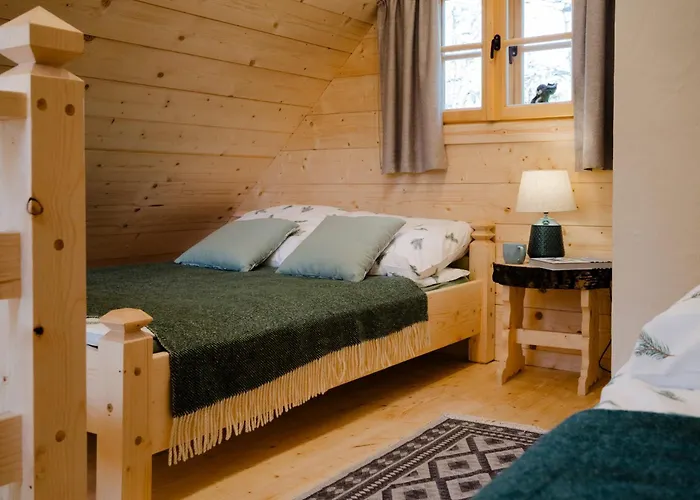 Sopki Stopki Polana Wspolna בקתה *